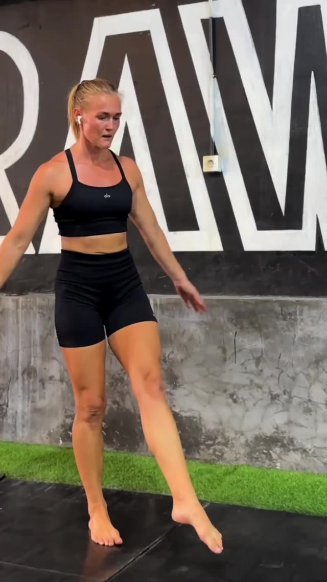 Pistol Squat BW