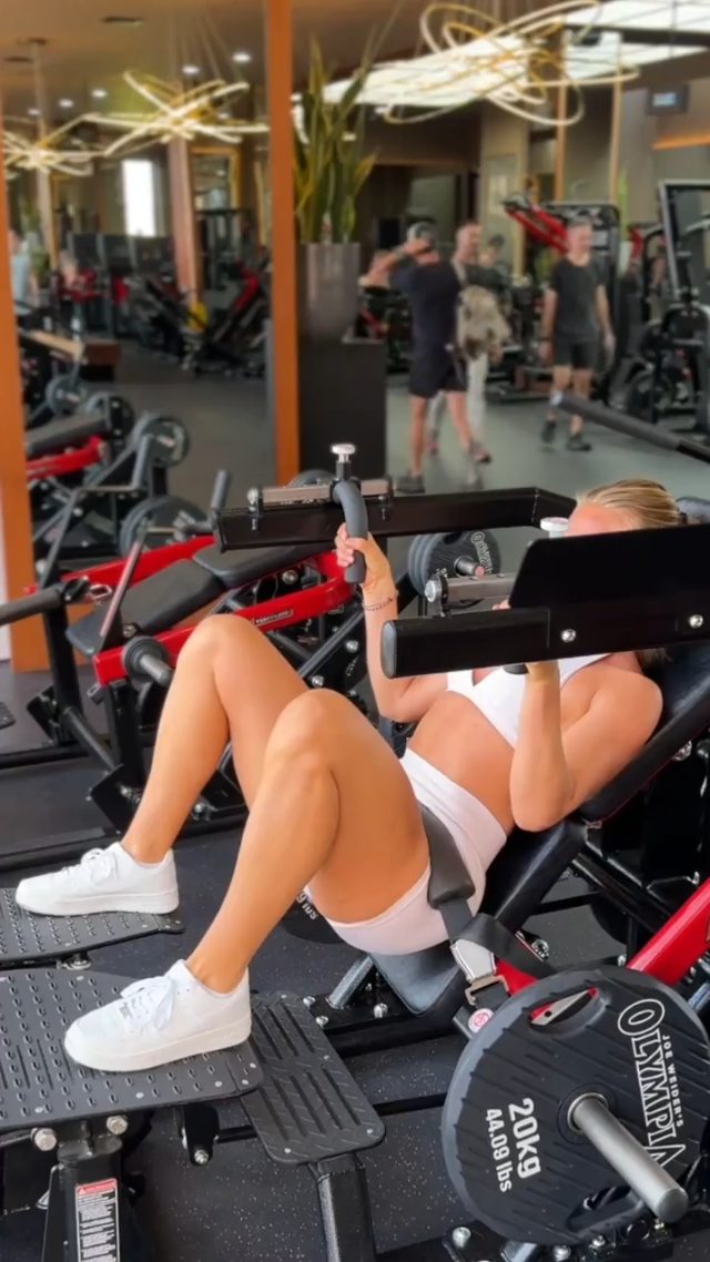 Hip thrust i maskin (Booty Builder)