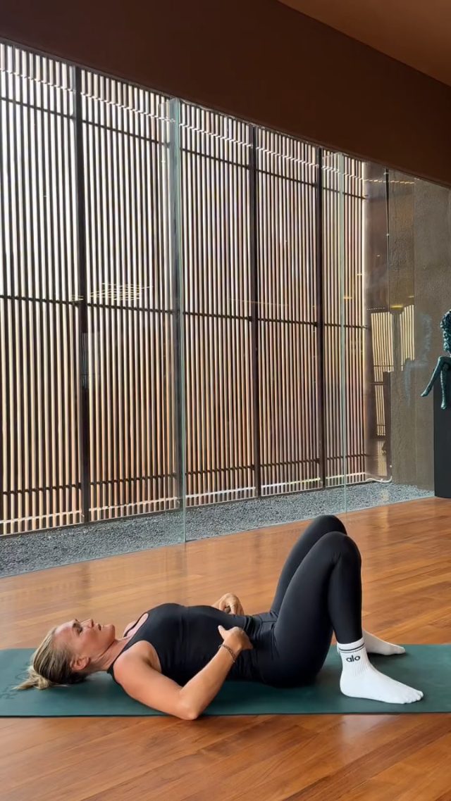 Glute bridge